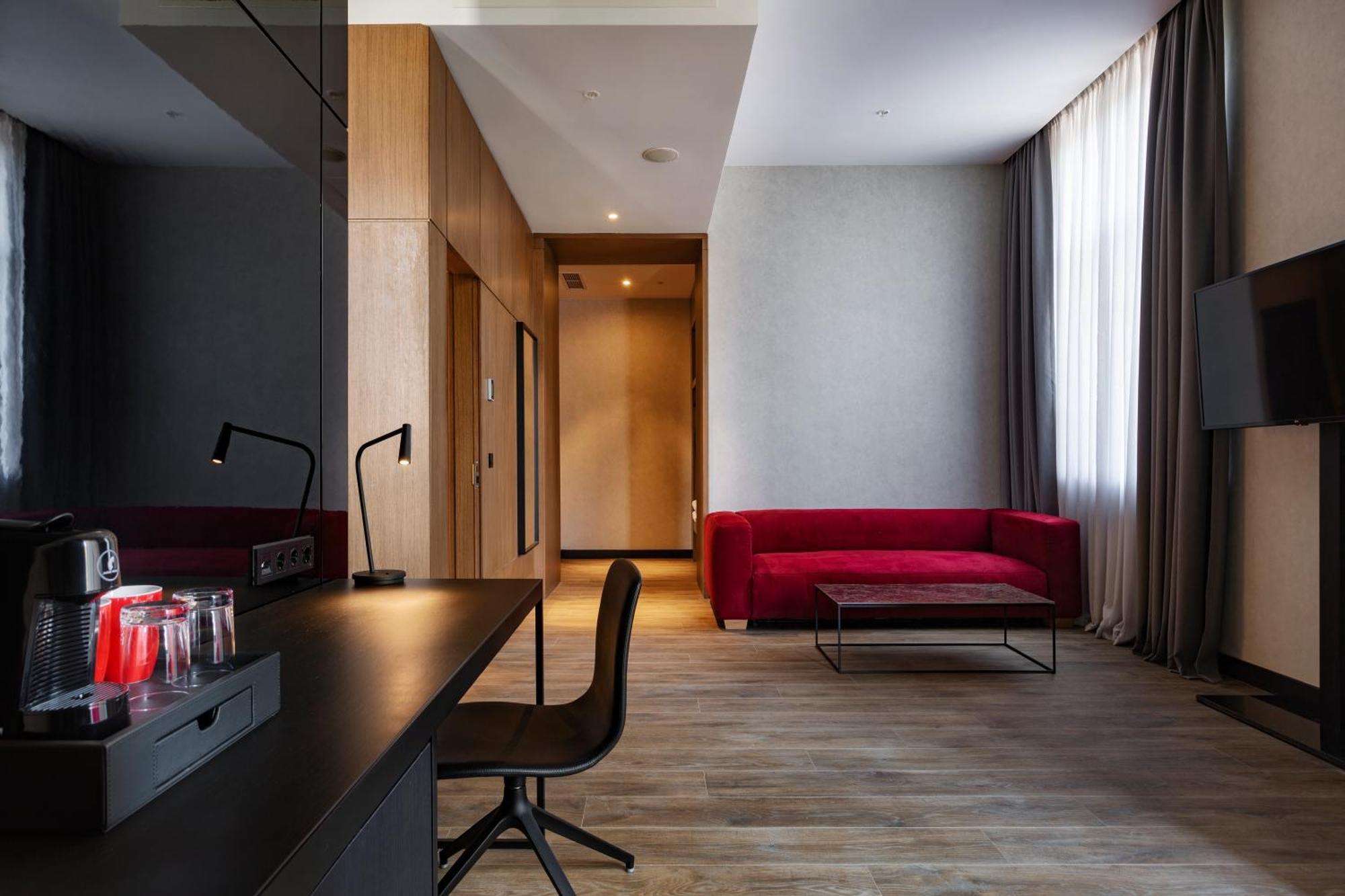 Radisson Red Tbilisi Hotel Szoba fotó