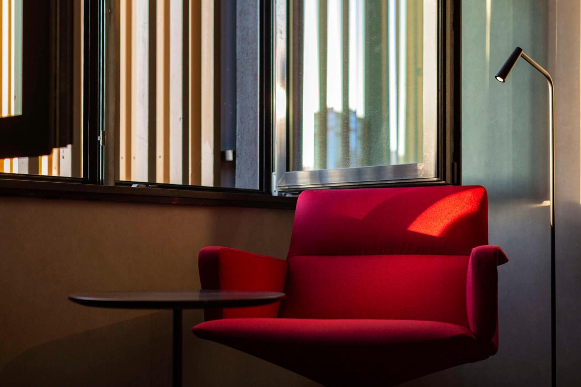 Radisson Red Tbilisi Hotel Kültér fotó
