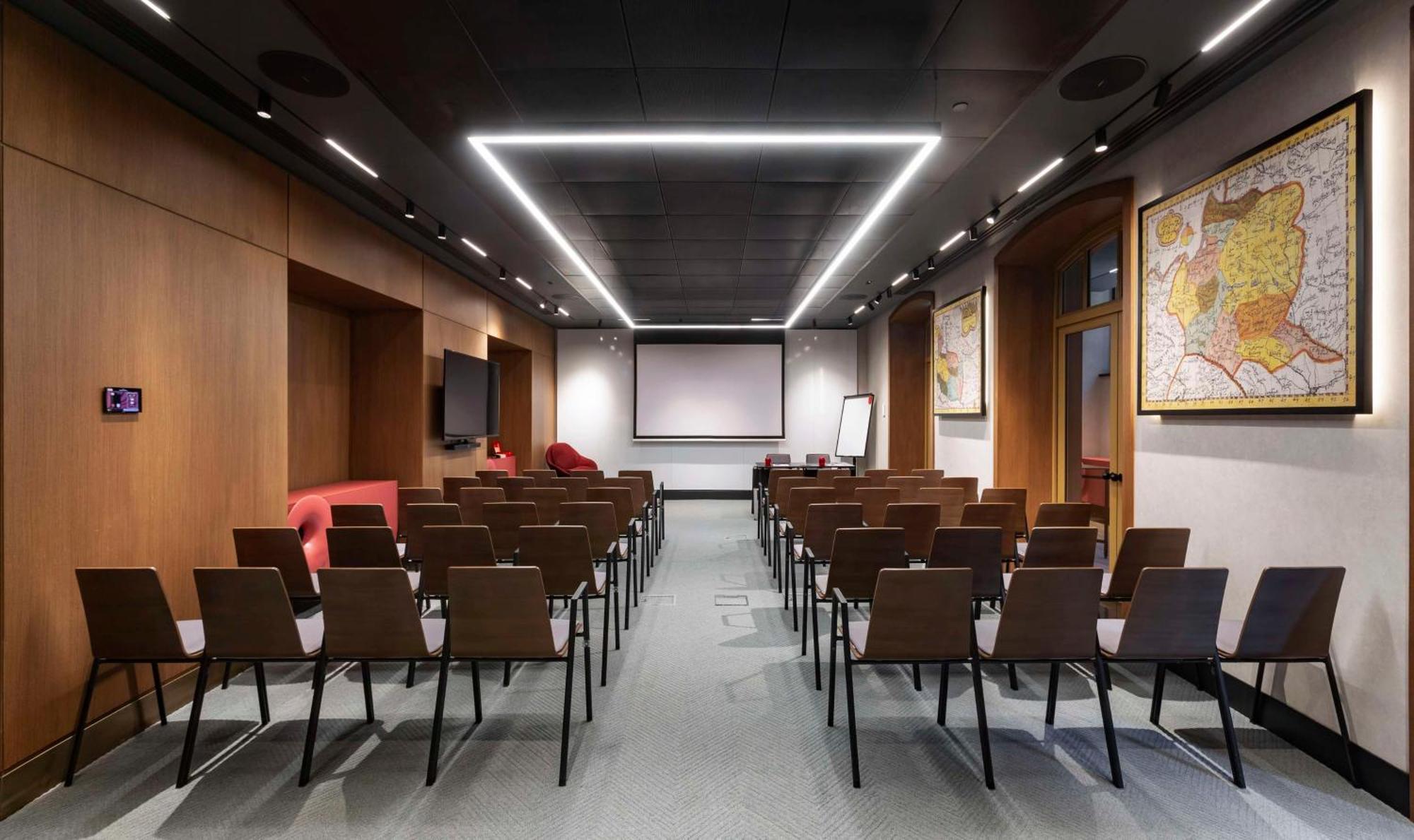 Radisson Red Tbilisi Hotel Kültér fotó
