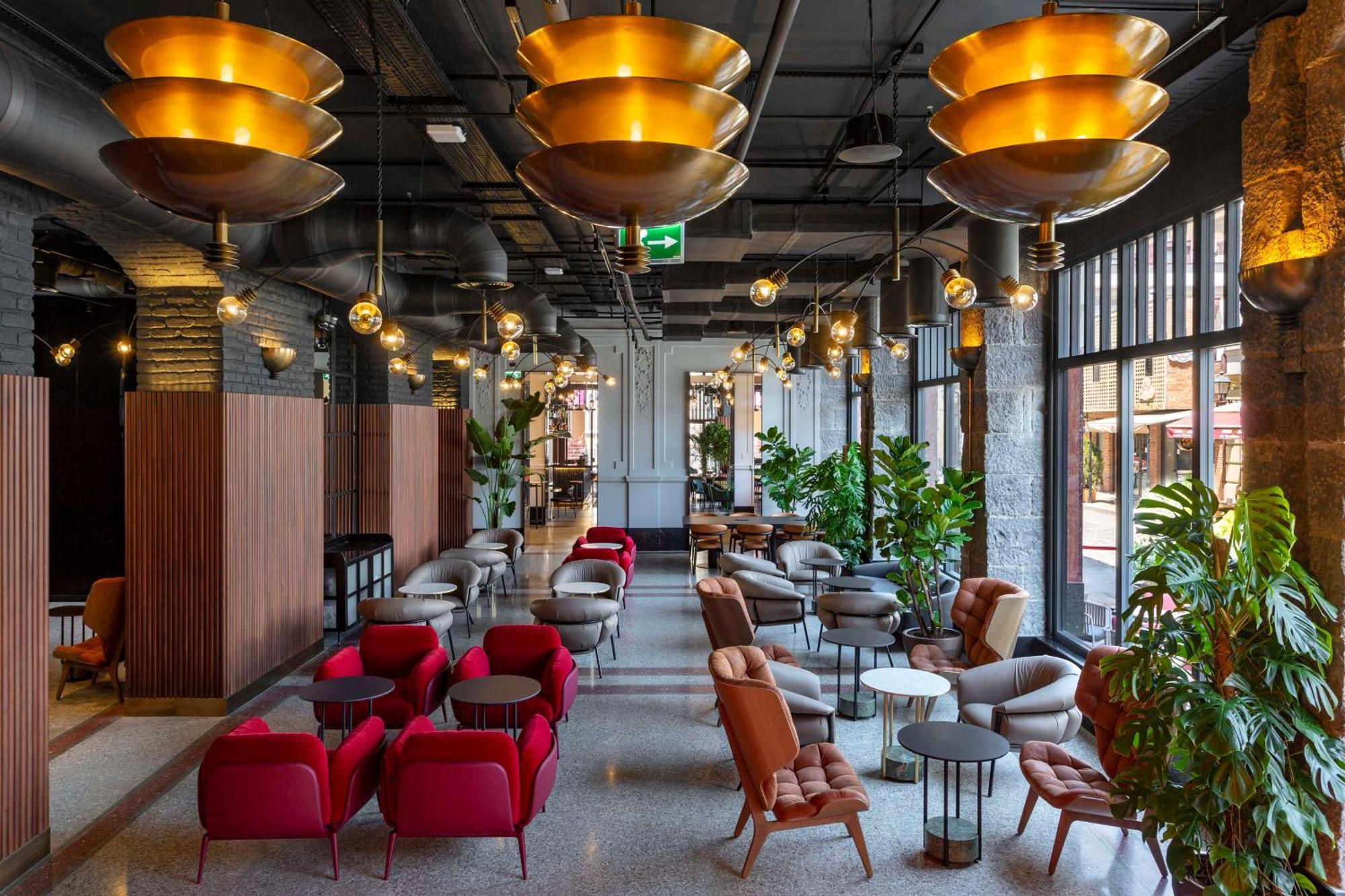 Radisson Red Tbilisi Hotel Kültér fotó