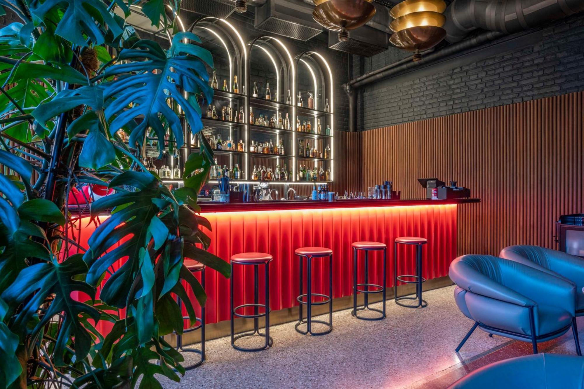 Radisson Red Tbilisi Hotel Kültér fotó