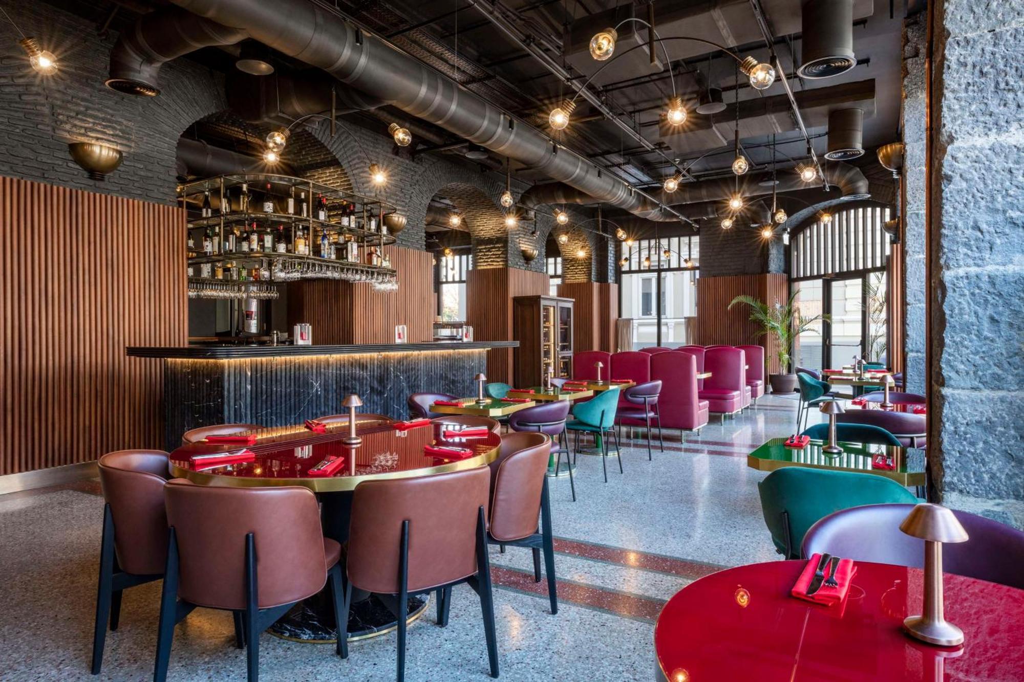 Radisson Red Tbilisi Hotel Kültér fotó